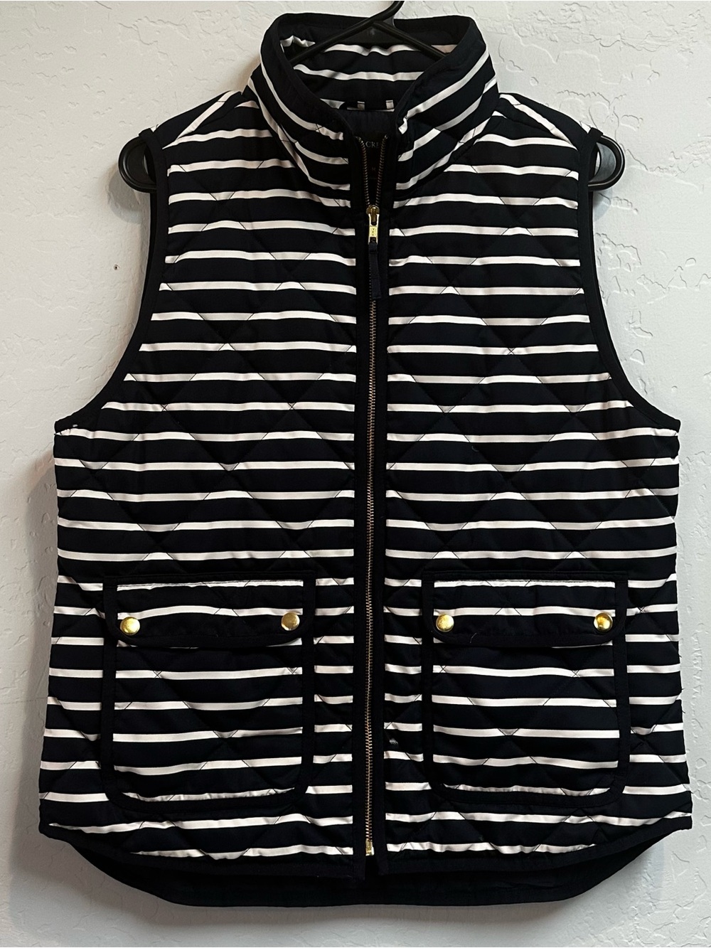 J.Crew Navy Blue White Striped Quilted Excursion Vest Gold Buttons Women's M